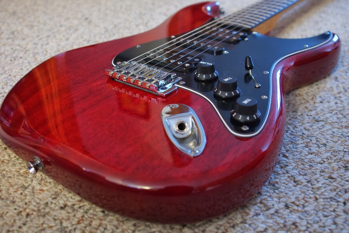 Fender Modern Player Stratocaster HSH 2022